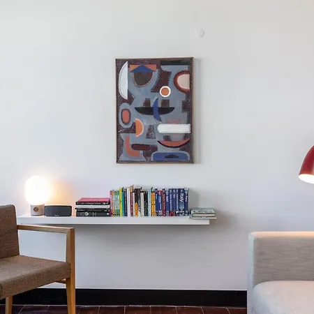 Tripas-coracao, Clerigos Apartment *